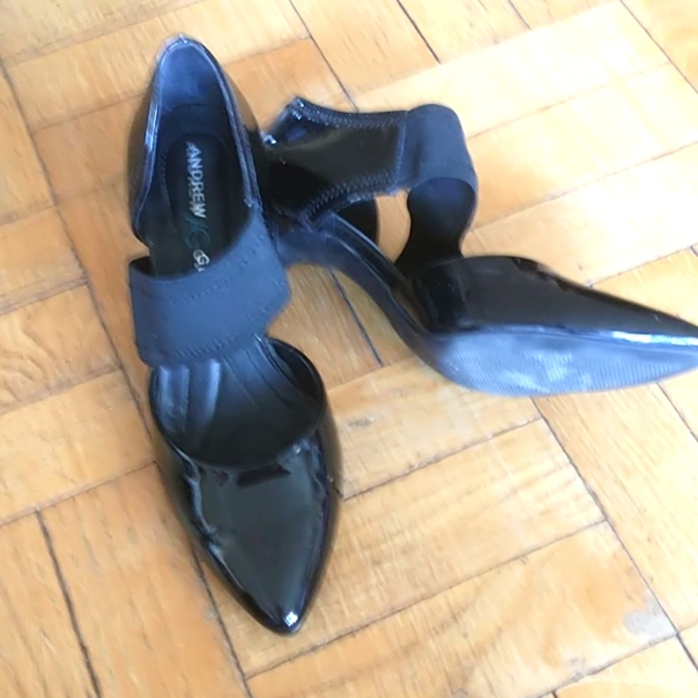 Black patent shoes, size 7M, Andrew Geller
